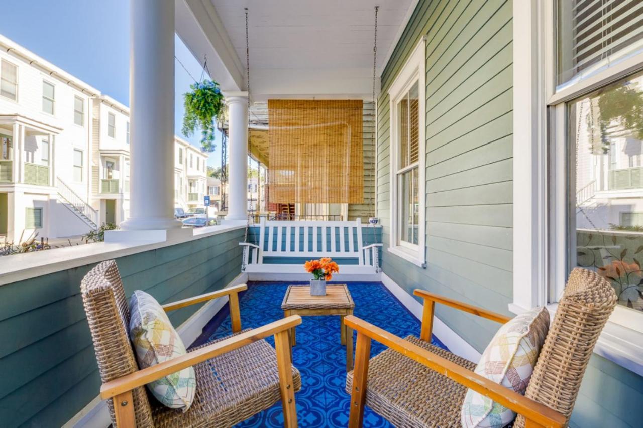 Southern Charmer-Historic District Downtown-Front Porch-Walk Score 90!!-Private Parking-1 Minute To Forsyth Park Саванна Екстер'єр фото